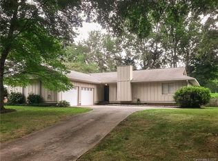 1130 Cameo Ct, Charlotte, NC 28270