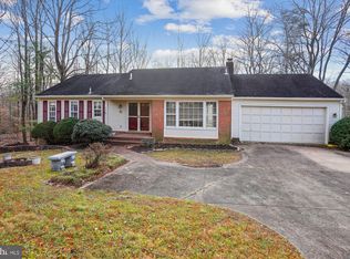 7937 Saint George Ct, Springfield, VA 22153