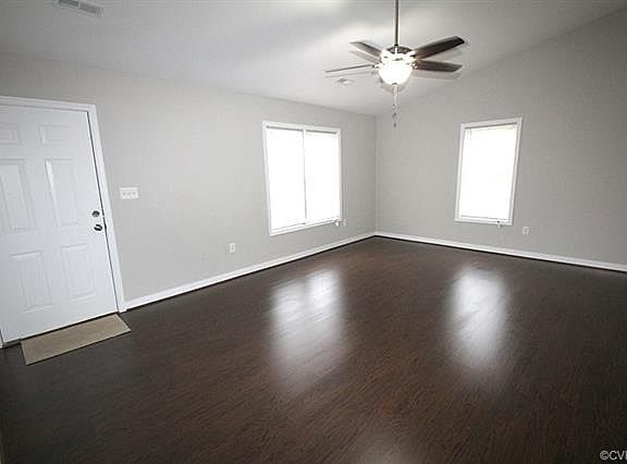 3rd image of 416 Greenbrier Ave