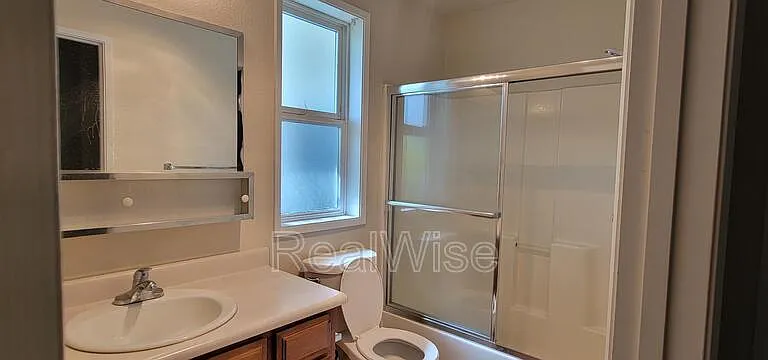 1806 Medart Ln — Photo 12