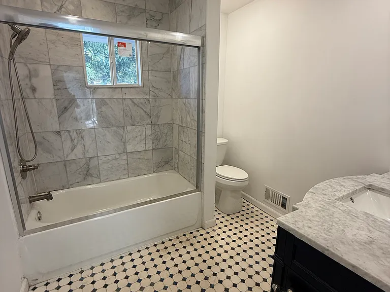 1440 W Square Lake Rd — Photo 8
