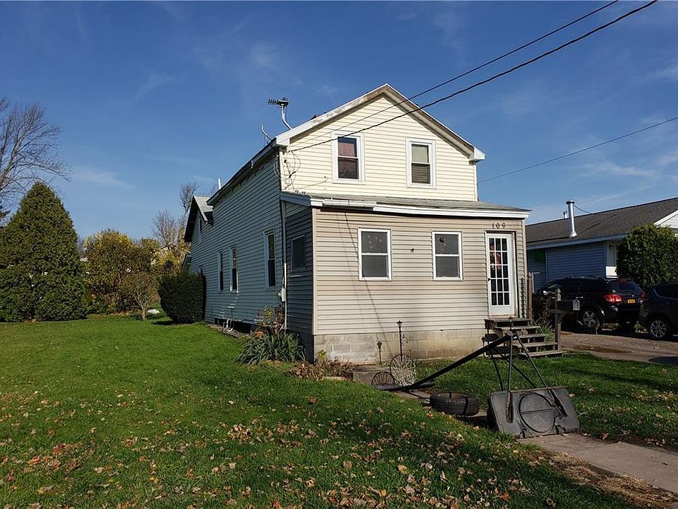1st image of 109 Columbia St
