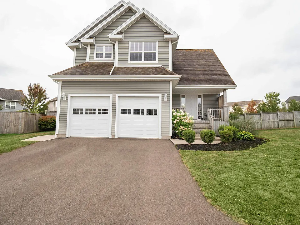 11 Lily Ct