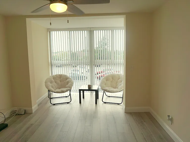 2851 Somerset Dr #27 — Photo 13