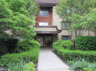 10300 Bushman Dr APT 104, Oakton, VA 22124
