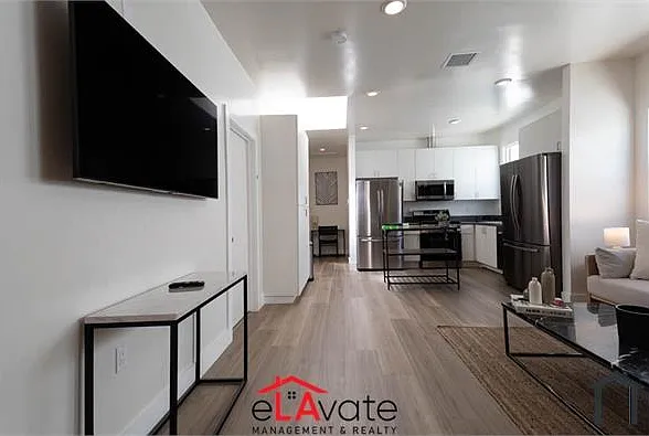 1 bed, $950 — Photo 2