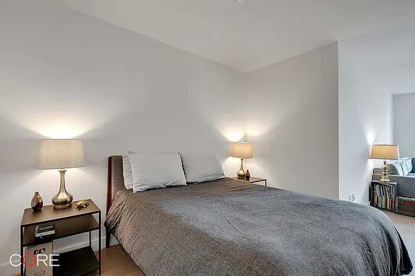 Rented by CORE | media 15