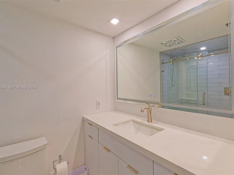 3000 E Sunrise Blvd #G — Photo 17