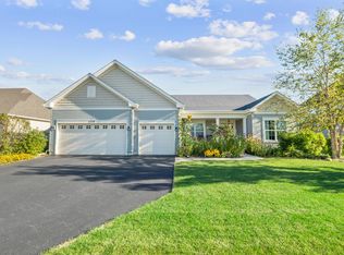 1374 Independence Ave, Elburn, IL 60119