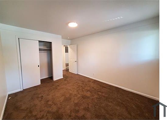 5th image of 1635 Parkwood St #3