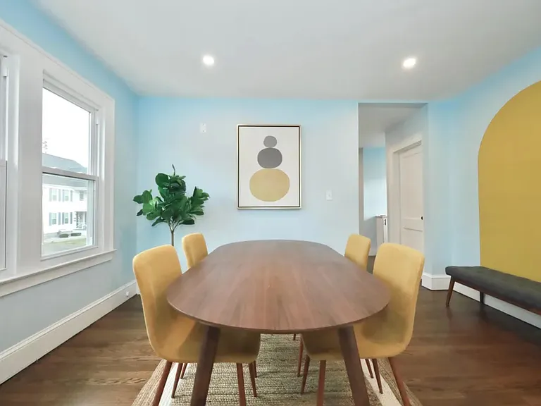 29 Roosevelt St #2 — Photo 5