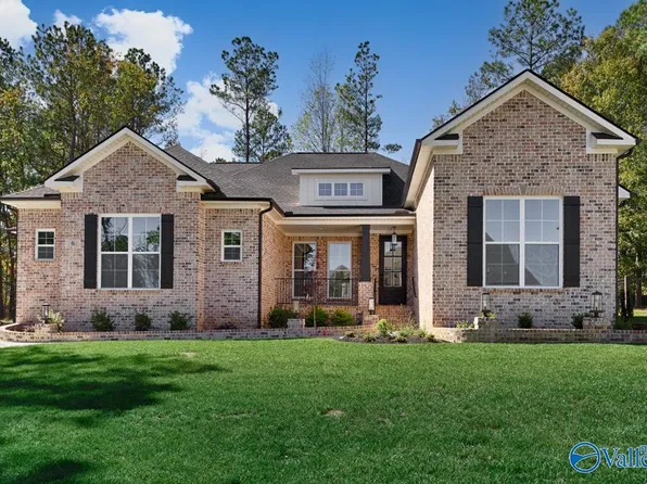 6 Bluff Crk, Huntsville, AL 35803