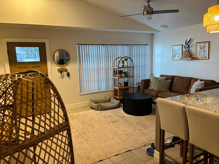 22613 Saint Thomas Cir — Photo 3