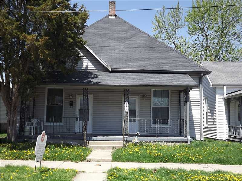 1st image of 342 W Locust St
