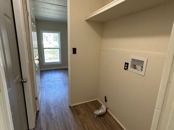 153 Lone Oak Rd UNIT TRAILER