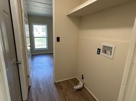 153 Lone Oak Rd, Grantville, GA