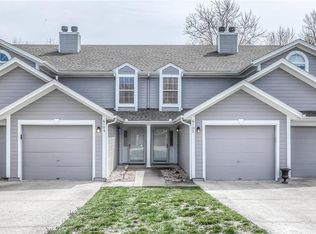6105 NE Moonstone Ct, Lees Summit, MO 64064