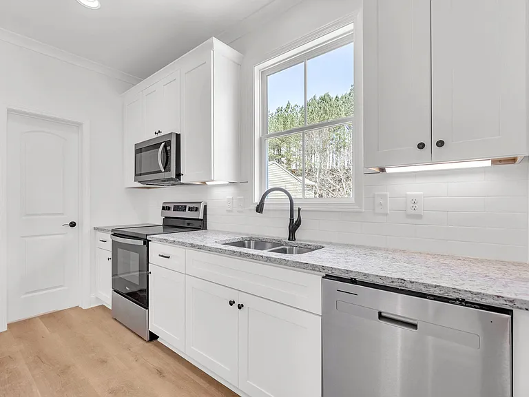 203 Riverstone Commons Cir — Photo 9