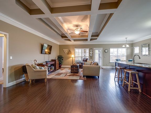 3rd image of 2169 Kirkwall Dr