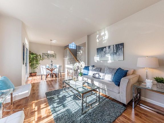 2nd image of 2434 Nobili Ave