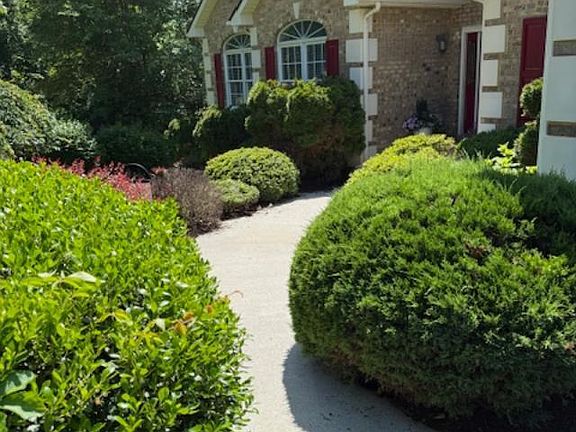 3rd image of 1363 Summerpark Dr
