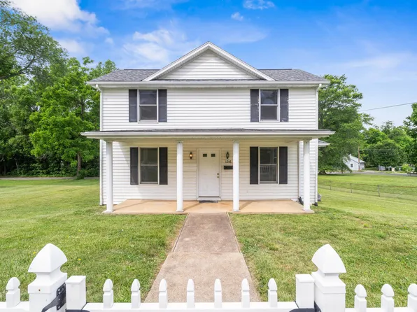 1316 E Main St, Waynesboro, VA 22980