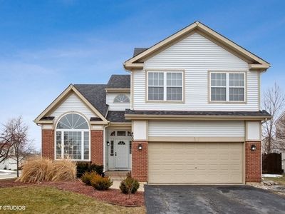 400 Barnwood Ct, Round Lake, IL, 60073
