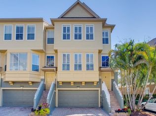4317 Spinnaker Cove Ln, Tampa, FL 33615