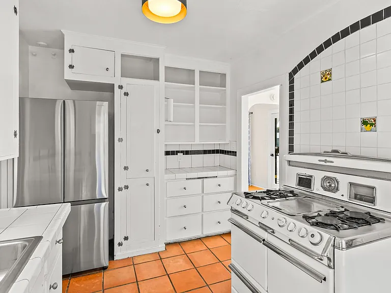 3124 B St — Photo 16