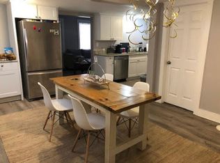 767 Long Point Rd, Mount Pleasant, SC 29464