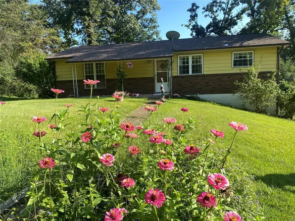 200 Sunset Dr, Waynesville, MO 65583