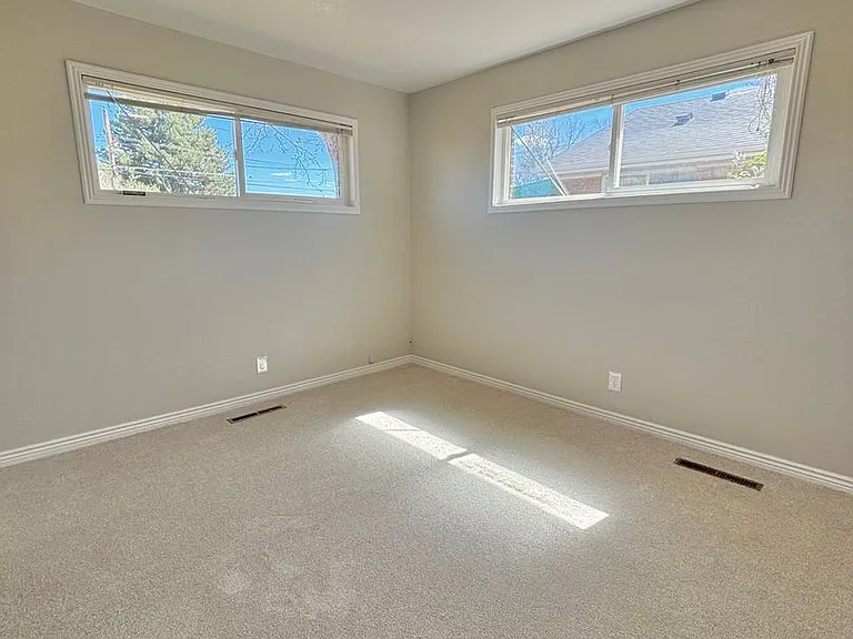 3556 Fairfax St — Photo 10