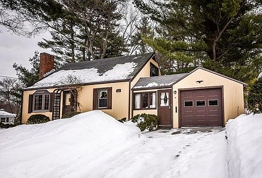 1st image of 51 Felch Rd
