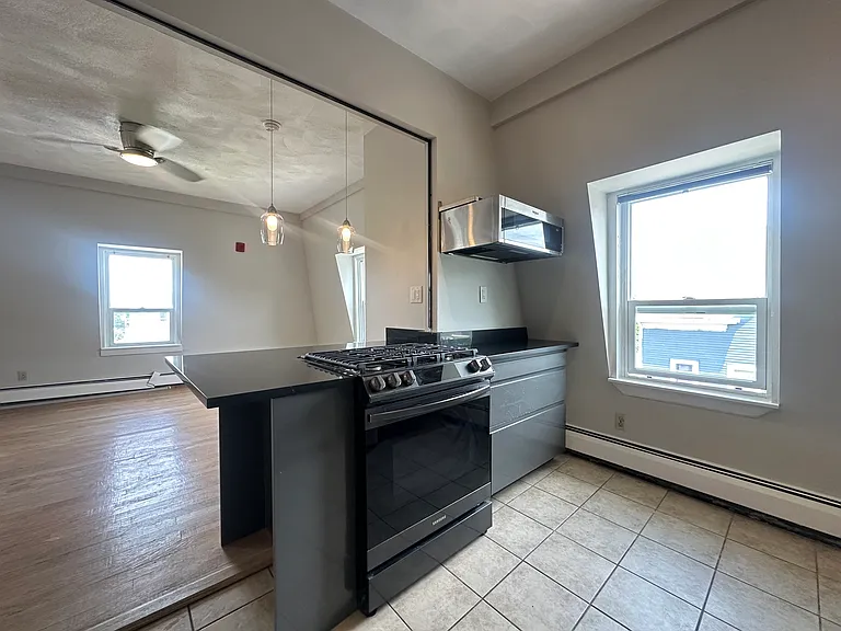 253 Federal St #3 — Photo 11
