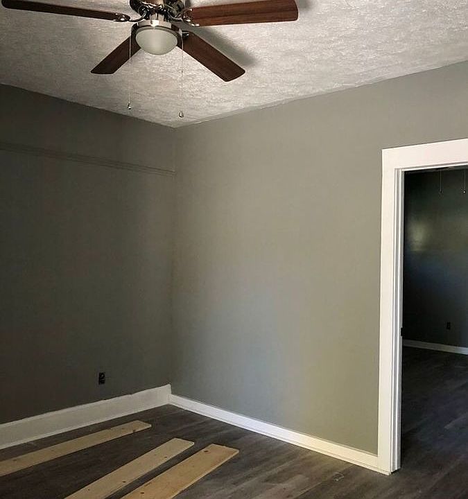 2nd image of 2615 White Ave