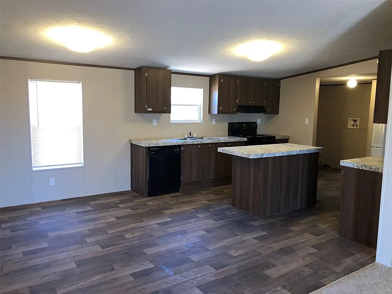 2311 Del Prado Dr — Photo 4