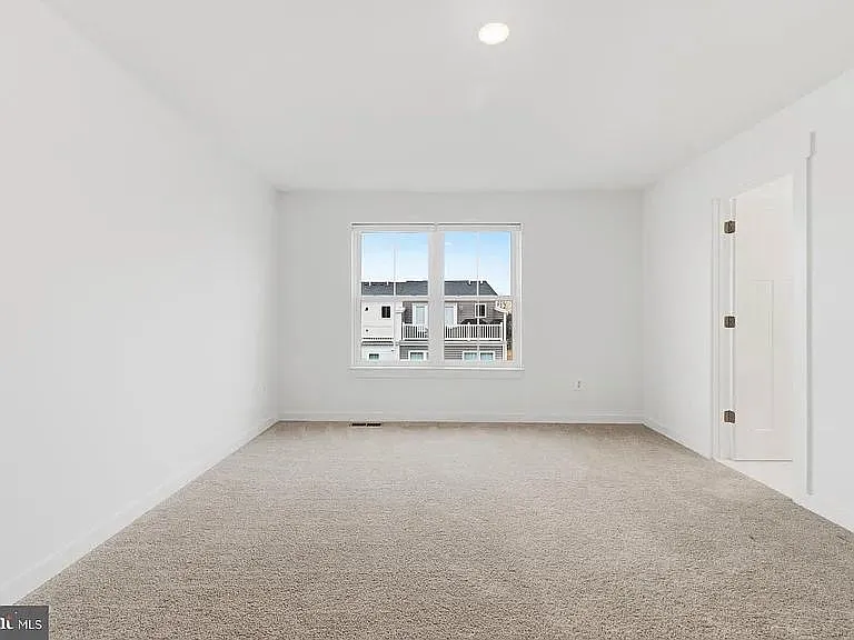 330 Furgeson Ln — Photo 13
