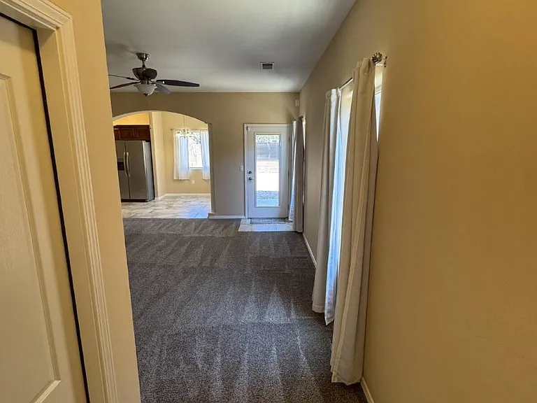618 Firewheel Loop SW — Photo 4