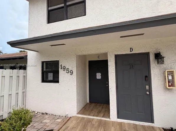 1959 SE 3rd St #C, Deerfield Beach, FL 33441