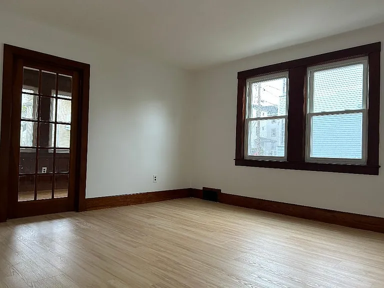 30 Saint John Ave #1 — Photo 10