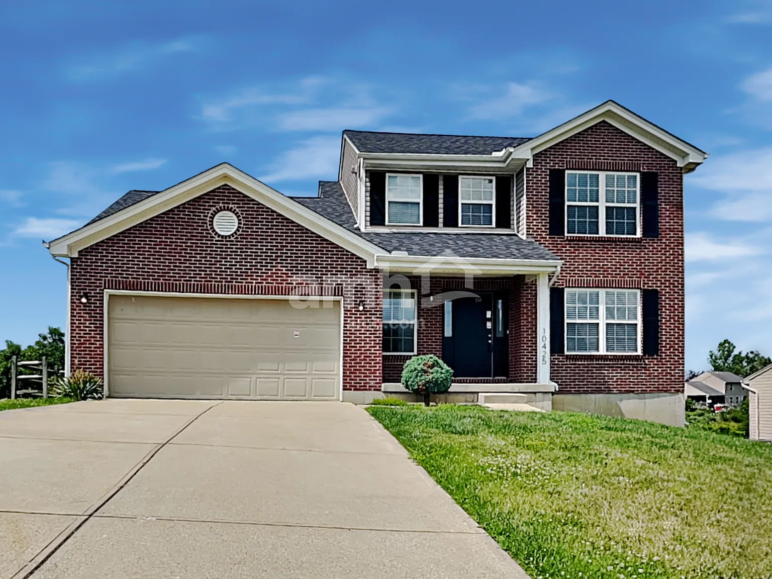 3 bed, 2.5 bath, 1584 sqft, $2,180 — Photo 1