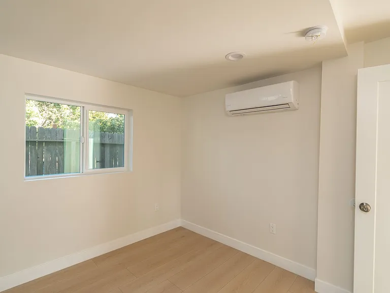 1411 S 8th Ave #B — Photo 9