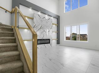 4004 40th St, Beaumont, AB T4X2A8