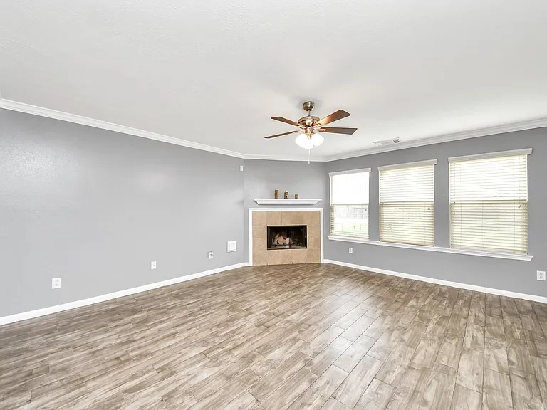 19215 Terra Forest Ct — Photo 11