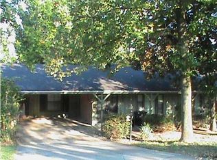 1700 Sutherland Dr, Louisville, KY 40205