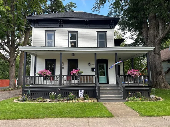6 Church St, Canton, NY 13617