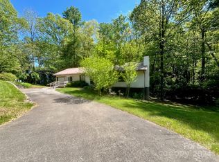 17 Muirfield Dr, Arden, NC 28704