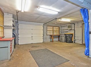 1 Scott Dr, Framingham, MA 01701