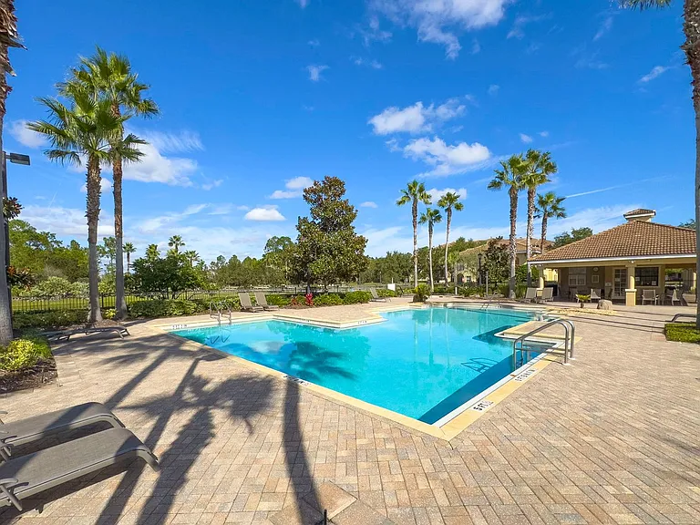 210 Paseo Terraza St #202 — Photo 34