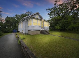 2016 Pringle Ave, Jackson, MI 49203